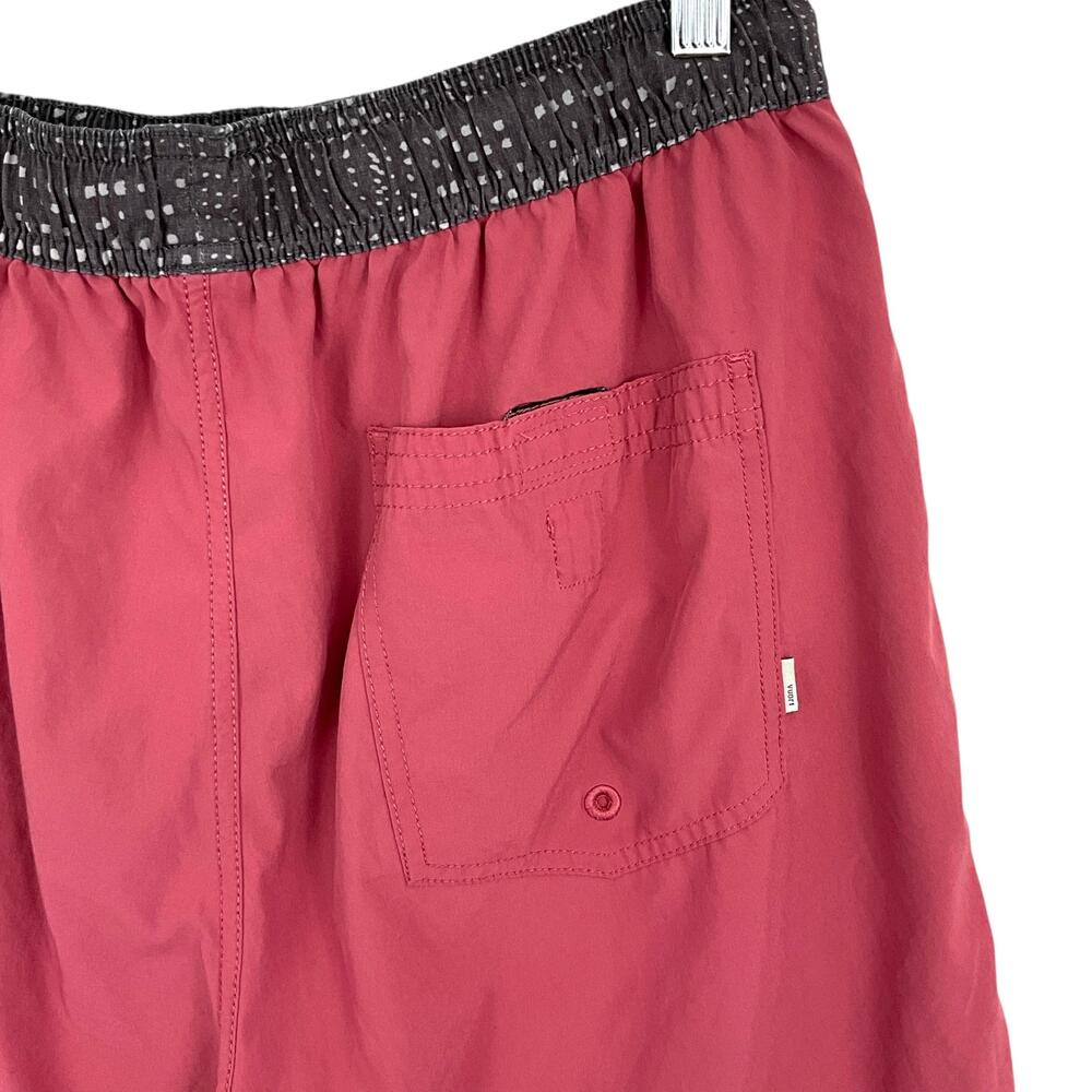 Vuori Kore Shorts Mens Small ? Red Lined Elastic Waist Drawstring Pockets Casual - Picture 6 of 11